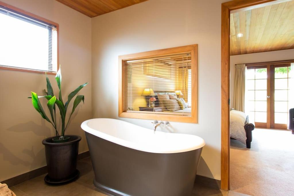 Glenorchy Lake House エクステリア 写真